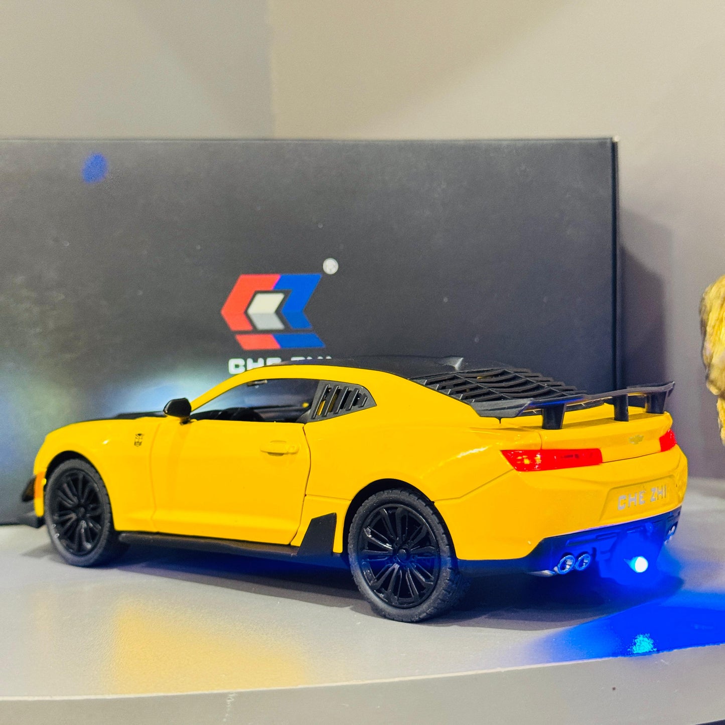 1:24 Transformers 5 Bumblebee Chevrolet Camaro Diecast Model Car – Metal Body, Exhaust Smoke, Pull Back Action, Lights & Sound – Alloy Special Edition Toy for Kids & Collectors - Mahal Al Madinahdiecast carMahal Al MadinahMahal Al Madinah1:24 Transformers 5 Bumblebee Chevrolet Camaro Diecast Model Car By CHI ZHI – Metal Body, Pull Back Action, Lights & Sound – Alloy Special Edition Toy for Kids & Collectors.1:24 Transformers 5 Bumblebee Chevrolet Camaro Diecast Model Car – Metal Body, Exhaust Sm