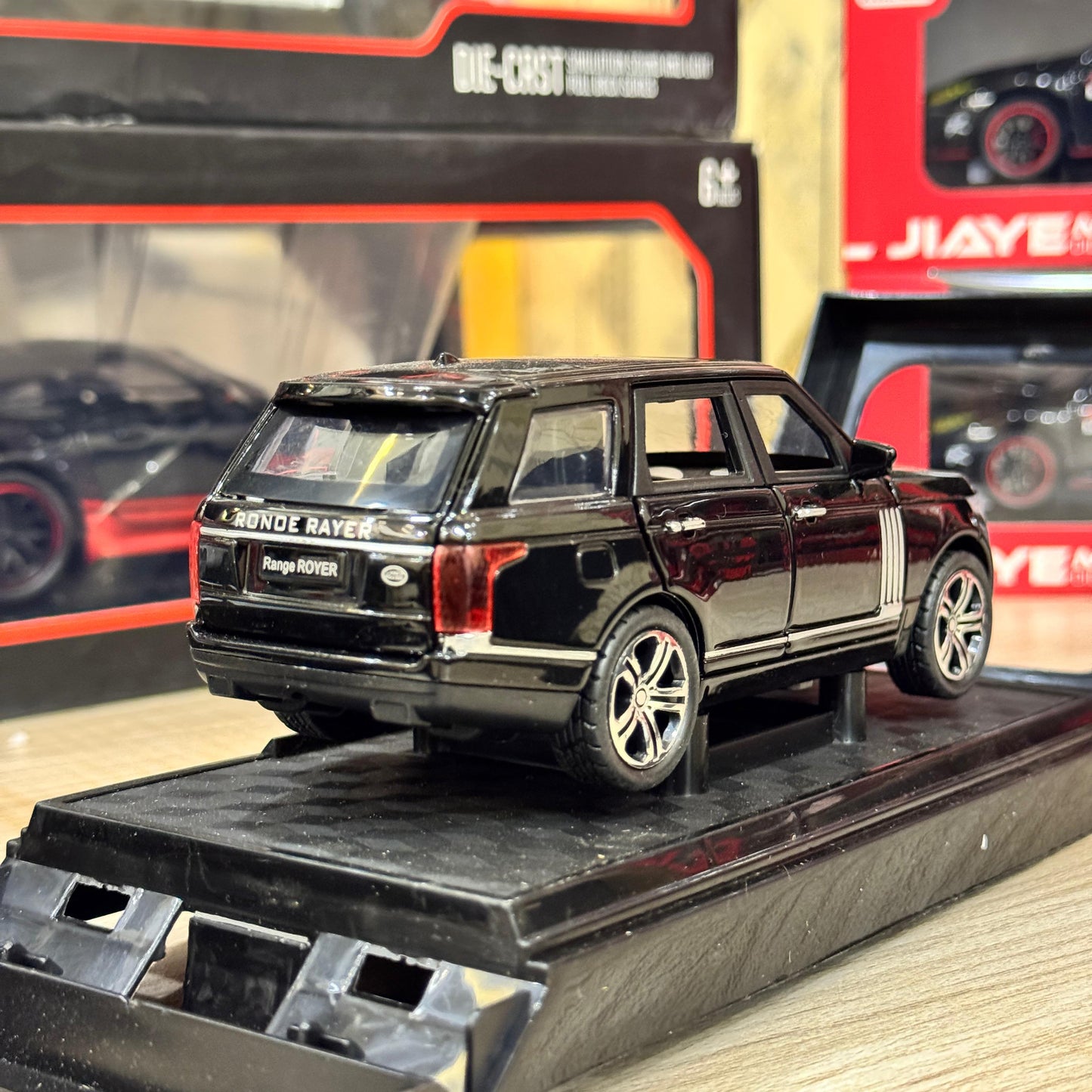 1:32 Land Rover Range Rover SUV π | Diecast Alloy Model Car | Pull Back with Sound & Light | Off - Road Vehicle Toy | Kids Gift & Collection - Mahal Al MadinahMahal Al MadinahMahal Al Madinah1:32 Land Rover Range Rover SUV π | Diecast Alloy Model Car | Pull Back with Sound & Light | Off - Road Vehicle Toy | Kids Gift & Collection.1:32 Land Rover Range Rover SUV π | Diecast Alloy Model Car | Pull Back with Sound & Light | Off - Road Vehicle Toy | Kids Gift & Collection