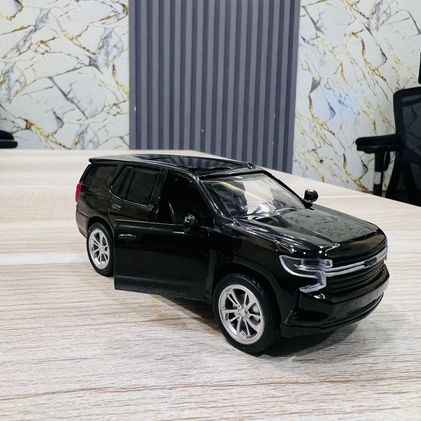 Diecast Chevrolet Tahoe Metal Car Model | Miniature Display Toy with Lights & Sound - Mahal Al MadinahMahal Al MadinahMahal Al MadinahDiecast Chevrolet Tahoe Metal Car Model | Miniature Display Toy with Lights & Sound.Diecast Chevrolet Tahoe Metal Car Model | Miniature Display Toy with Lights & Sound