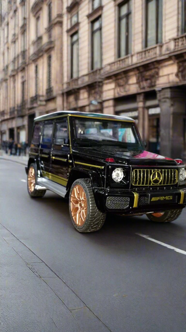 1:18 Mercedes AMG G63 Diecast Model Car | Luxury SUV Alloy Scale Model with Sound & Light | Opening Doors | Collectible Toy for Kids & Adults - Mahal Al Madinahdiecast carMahal Al MadinahMahal Al Madinah1:18 Mercedes AMG G63 Diecast Model Car | Luxury SUV Alloy Scale Model with Sound & Light | Opening Doors | Collectible Toy for Kids & Adults1:18 Mercedes AMG G63 Diecast Model Car | Luxury SUV Alloy Scale Model with Sound & Light | Opening Doors | Collectible Toy for Kids & Adults