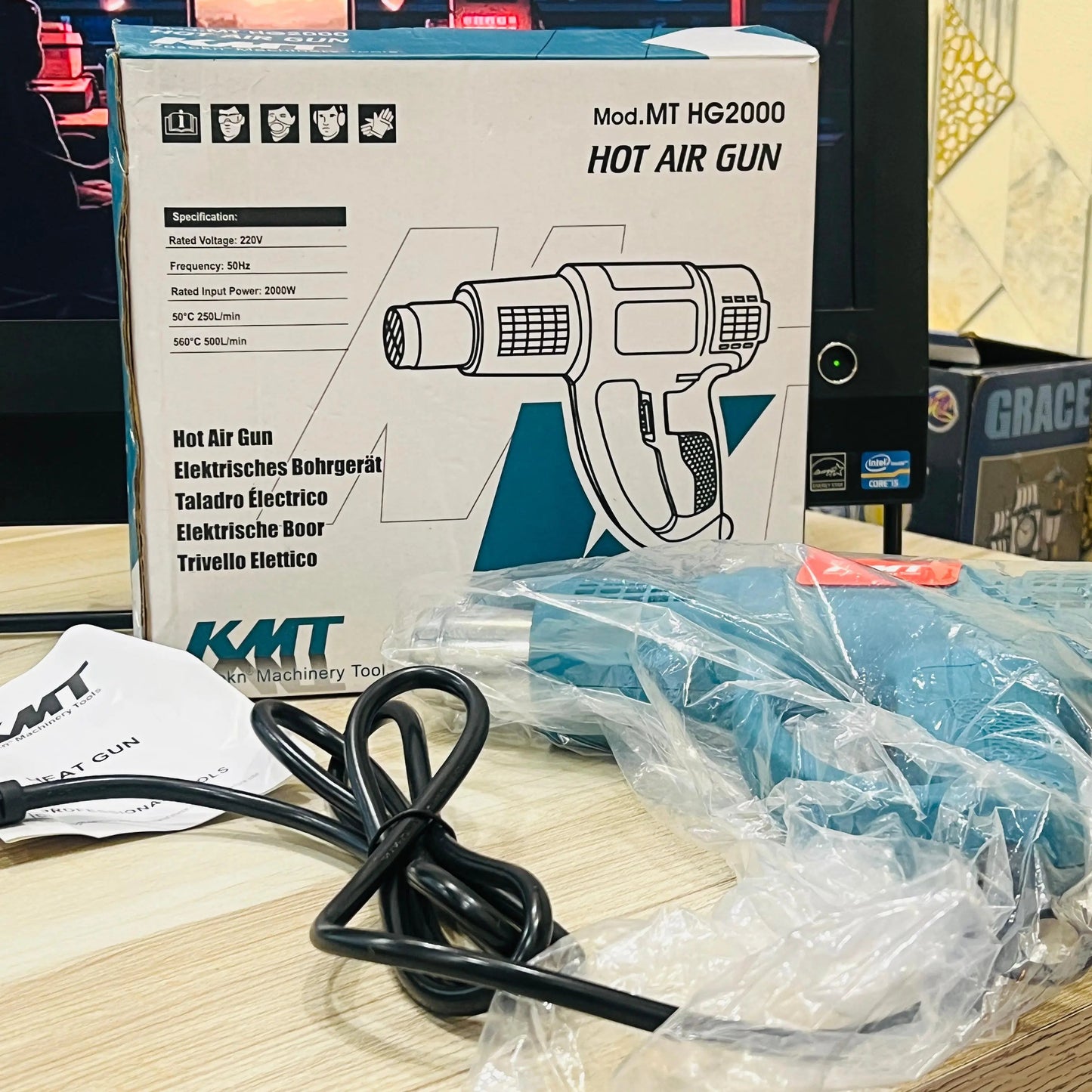 KMTi Kosku MT HG2000 Hot Air Gun – 2000W | Adjustable Temperature & Airflow - Mahal Al MadinahHot air GunMahal Al MadinahMahal Al MadinahKMTi Kosku MT HG2000 Hot Air Gun – 2000W | Adjustable Temperature & Airflow Mahal Al MadinahKMTi Kosku MT HG2000 Hot Air Gun – 2000W | Adjustable Temperature & Airflow