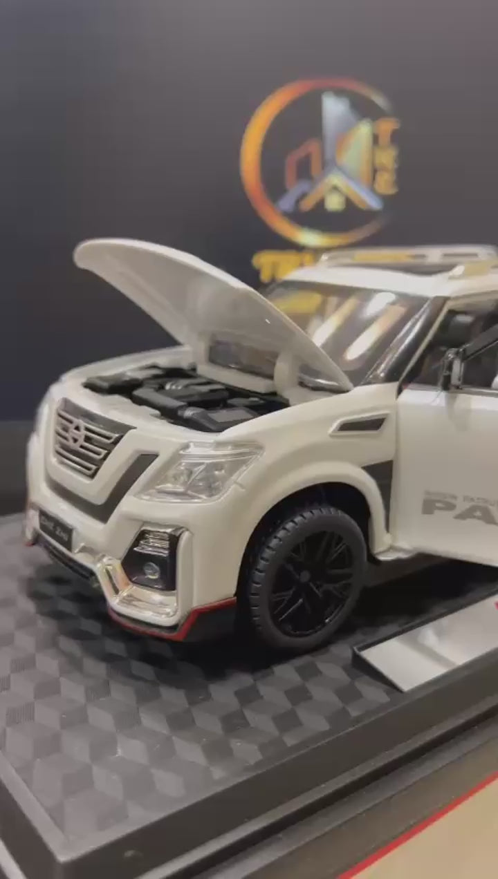 Nissan Patrol 1:24 Diecast Alloy Car Model | Off-Road SUV with Sound & Light – Metal Toy Vehicle for Collectors & Kids.